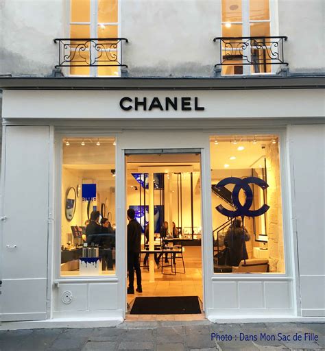 bourgeois sous marque de chanel